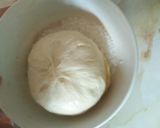 Foto langkah ke 4 dari resep Roti melon dorami.