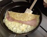 Foto del paso 6 de la receta: Omelette Jamón y queso el mejor!