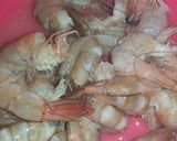 Foto langkah ke 1 dari resep Udang saus telur asin.