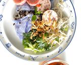 Hình bước làm 4 của món Bánh cuốn hoa đậu biếc tráng chảo