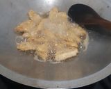 Foto langkah ke 1 dari resep Oseng Tempe Terong Ikan Kapas.