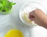 Foto langkah ke 3 dari resep Jamur Enoki Crispy.