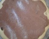 Une image de l'étape 9 de Mon gateau au yaourt avec copeaux de choco,oeufs choco et noise.