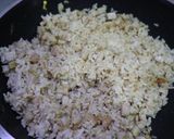 รูปขั้นตอนการทำที่ 2 ของ ข้าวผัดบ้านเฮา_กุนเชียง+หมูยอ