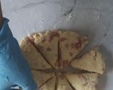 Foto langkah ke 6 dari resep Cheese Scone - Frozen bread.