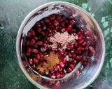 A picture of step 2 of Anar (Pomegranate) Juice.