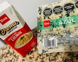 Foto del paso 5 de la receta: FILETES DE 🐟MERLUZA🐟 A LA CREMA DE QUESO ROQUEFORT🧀🫕🧀 Y QUESO CREMOSO 😋🤩🐟🫕🧀🍛🍶🐟