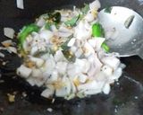A picture of step 3 of Awarekalu upma (butter beans).