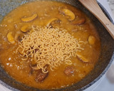 Foto del paso 4 de la receta: Fideuá de rabo de toro y champiñones