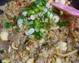 Foto langkah ke 6 dari resep Nasi Goreng Seafood.