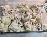 Foto del paso 2 de la receta Coliflor con pollo y salsa “sin nata” gratinado. 🍽