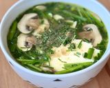 Hình bước làm 4 của món 🌱 Canh Hẹ Nấm Mỡ Đậu Hủ Non