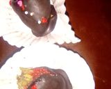 A picture of step 4 of Chocolate coated strawberries.