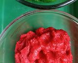 Foto langkah ke 3 dari resep Strawberry pineapple cookies.