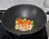 Foto langkah ke 1 dari resep Bakmie Bayam Goreng Nyemek bumbu instant.