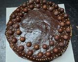 சாக்லேட் ட்ரபுள் கேக்(chocolate truffle cake recipe in tamil) ரெசிபி ஸ்டேப் 21 புகைப்படம்