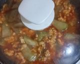 Foto langkah ke 4 dari resep Sambal Ayam Cincang Labu Siam ala Cap Ibu.