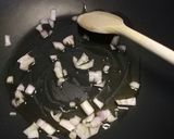 A picture of step 1 of Pasta with courgette and ricotta.
