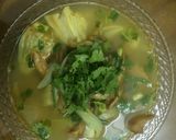 Hình bước làm 4 của món Canh chua đầu cá hồi