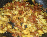 காலிபிளவர் முட்டை மசாலா தோசை ரெசிபி ஸ்டேப் 2 புகைப்படம்