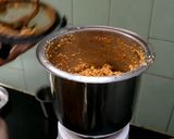A picture of step 3 of Kaisasive chitranna / coconut mustard rice.