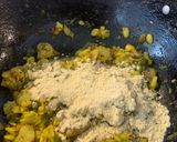 A picture of step 3 of Lilva beans aloo subji.