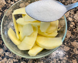 Foto del paso 7 de la receta: Roscón de manzana y pasas