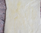 Foto del paso 4 de la receta: Saladitos hojaldrados (Tejfölös pogácsa, tangli es kifli)