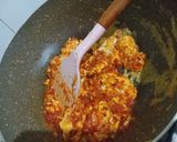 Foto langkah ke 3 dari resep Tumis Terasi Buncis Telur.