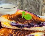 Foto langkah ke 3 dari resep Fruits & Cheese Toast.