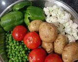 A picture of step 1 of Delicious Pavbhaji.