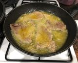 Foto del paso 1 de la receta: Fricandó de ternera con puré de patata y emulsión de aceite de trufa