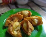 Foto langkah ke 5 dari resep Pangsit goreng ayam.