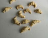 Pas rețetă Cornuri pufoase cu nucă 3 fotografie