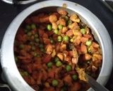गाजर मटर (Gajar matar recipe in hindi) रेसिपी चरण 2 फोटो