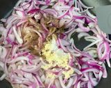 Foto del paso 2 de la receta: Sopa de Cebolla con Huevo