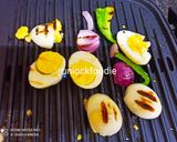 A picture of step 1 of Grilled Eggs.