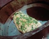 A picture of step 5 of Pizza bread with shami kabab.