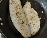 Foto del paso 3 de la receta: Filete de pescado con salsa de yogurt y eneldo
