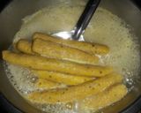 राजस्थानी गट्टे की सब्जी(Rajasthani gatte ki sabzi recipe in hindi) रेसिपी चरण 2 फोटो