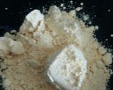 A picture of step 2 of Matar ki barfi.