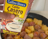 Foto del paso 8 de la receta: Guisado albóndigas con patatas