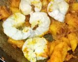 A picture of step 2 of Soya Prawn Curry.