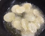 A picture of step 2 of Fried potatoes.
