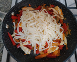 Foto del paso 5 de la receta: Fideos con salsa teriyaki