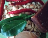 Foto langkah ke 1 dari resep Bumbu Kacang (Untuk Batagor, Siomay, dll.).
