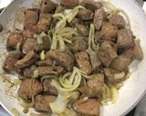 Foto del paso 3 de la receta: Hígado con cebollas
