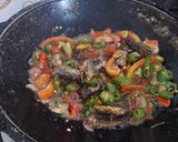 Foto langkah ke 4 dari resep Tumis Ikan Asin.