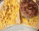 Foto del paso 4 de la receta: Hamburguesa completa al gusto con pan de coca 😋