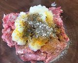 عکس مرحله 1 از دستور همبرگر خانگی و رژیمی